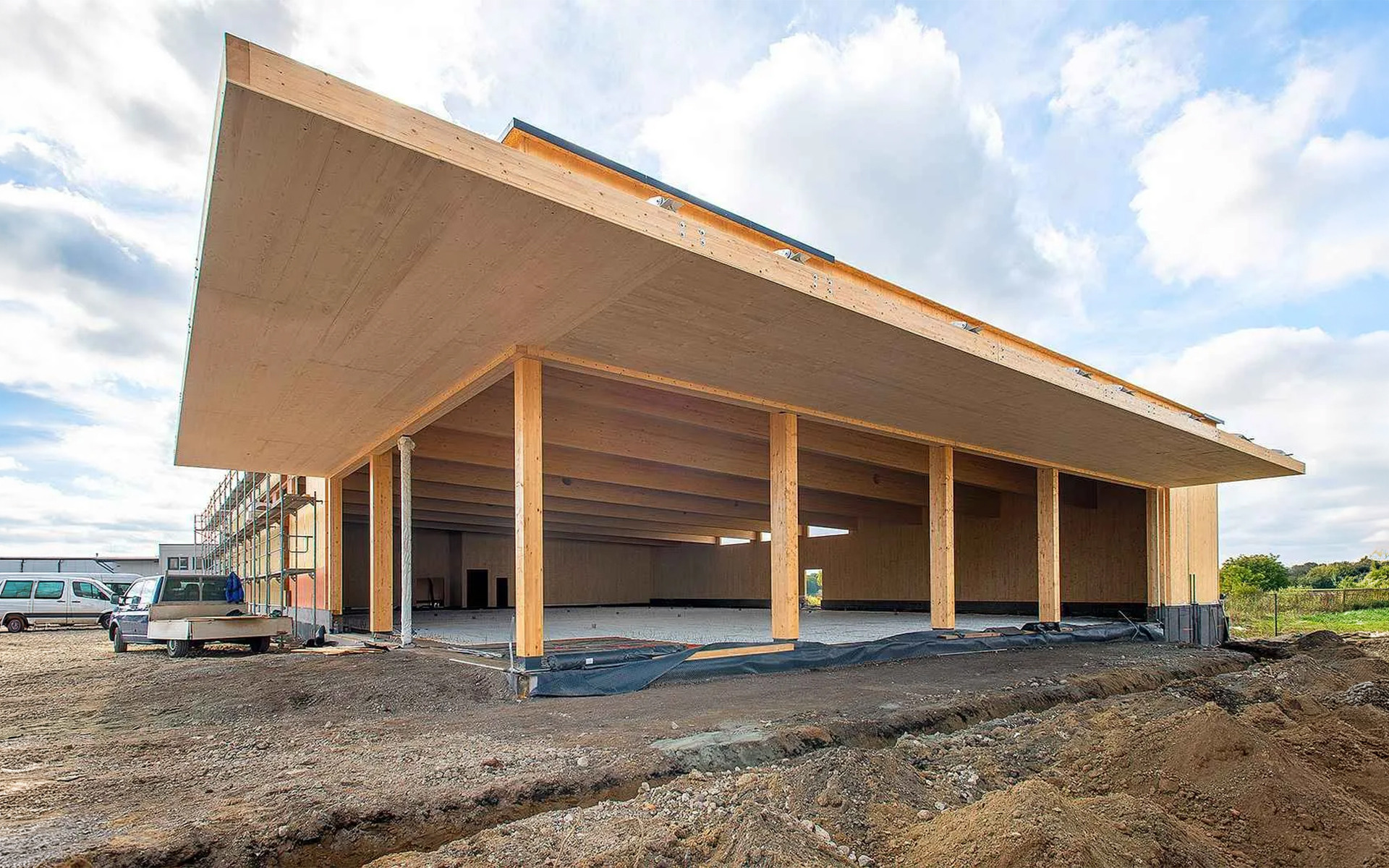 Modular prefabricated timber supermarket structure 