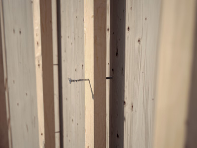 anwendung-anwendung-abstandsschraube-holz-holz-drs