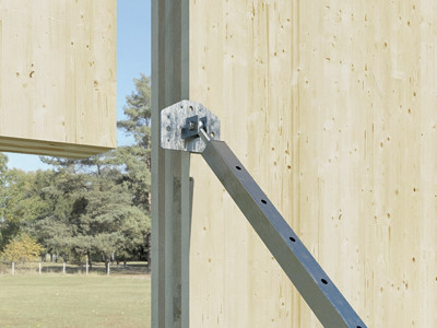 anwendung-stütze-bei-der-montage-von-holzhäusern-giraffe
