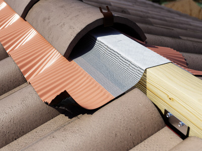 anwendung-biegsame-first- und-gratrolle-net-roll