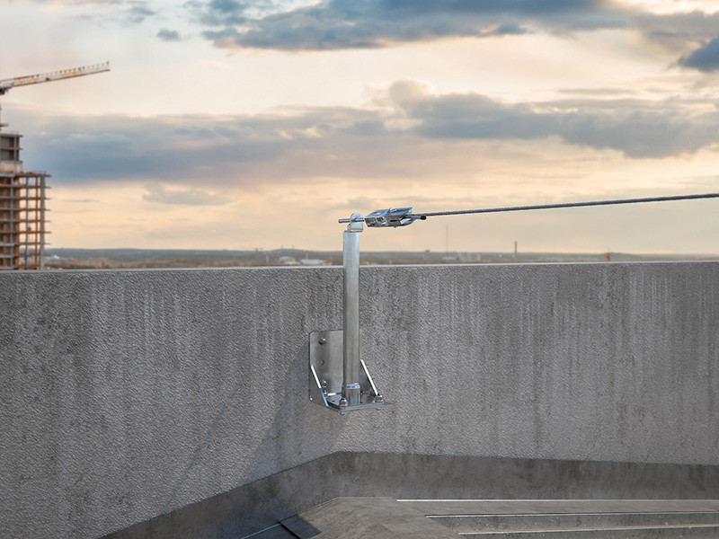 anwendung-tower-zur-installation-an-vertikalen-konstruktionen-towlatevo